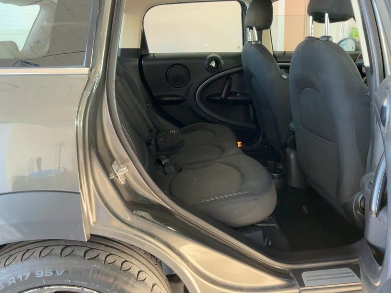 MINI Countryman Cooper SD — zdjęcie 14
