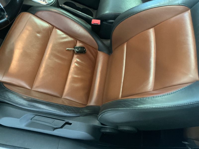 Volkswagen Touran 1.4 TSI Highline 2009 – снимка 32