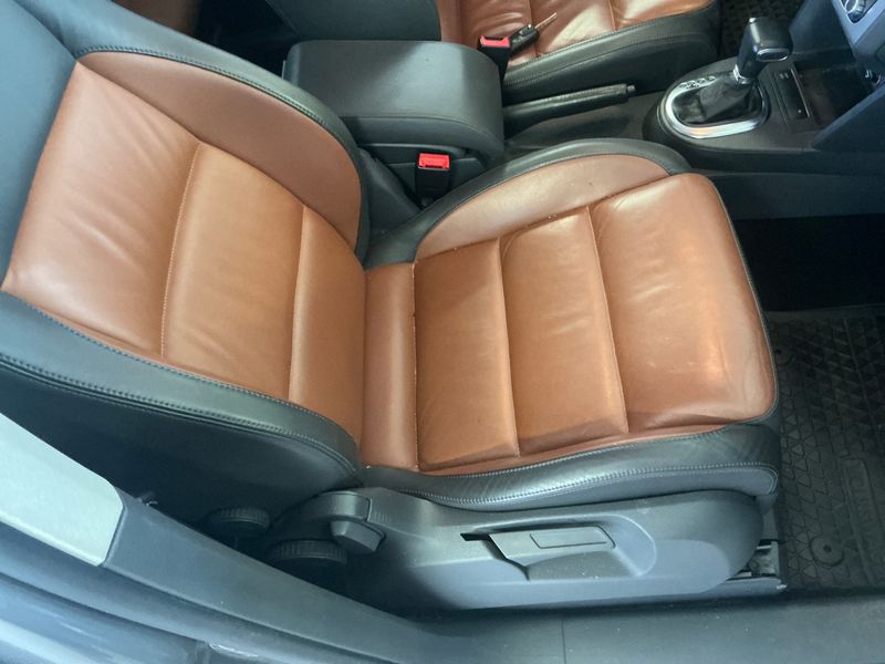 Volkswagen Touran 1.4 TSI Highline 2009 – снимка 29