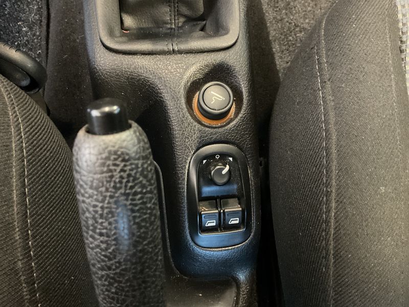 Peugeot 206 1.4 Grand Filou Cool — zdjęcie 5