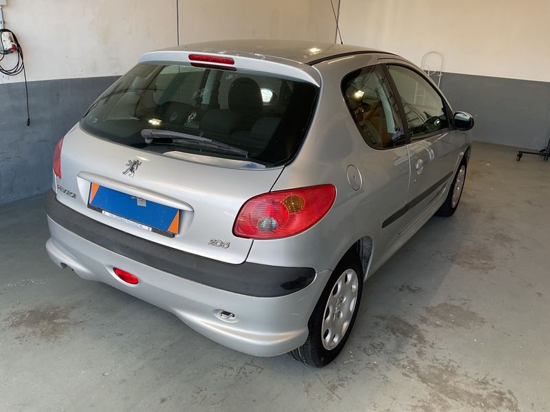 Peugeot 206 1.4 Grand Filou Cool — zdjęcie 2