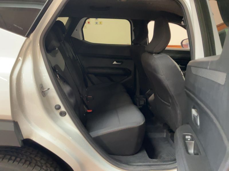 Dacia Duster 1.0 TCe ECO-G Extreme — zdjęcie 14