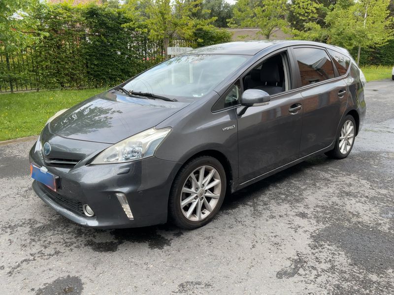 Toyota Prius+ 1.8 Lounge — zdjęcie 2