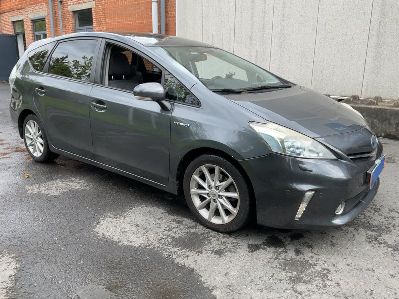 Toyota Prius+ 1.8 Lounge — zdjęcie 8