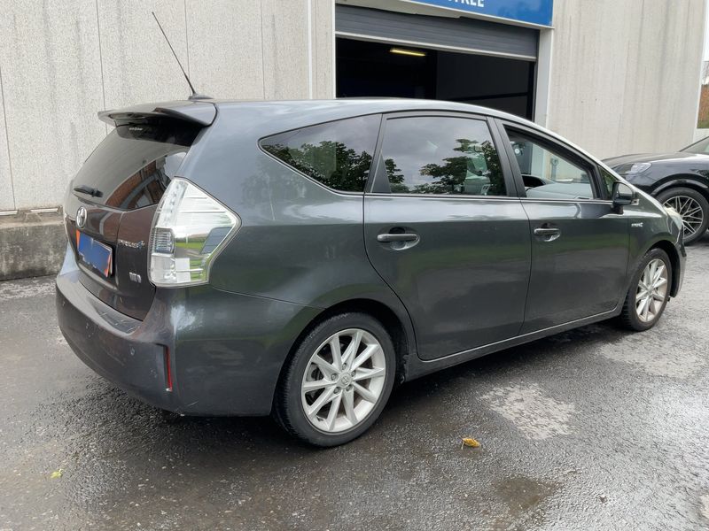 Toyota Prius+ 1.8 Lounge — zdjęcie 6