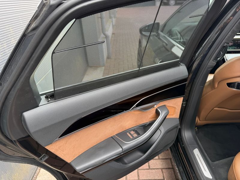 Audi A8 3.0 V6 TFSI 55 quattro — zdjęcie 18