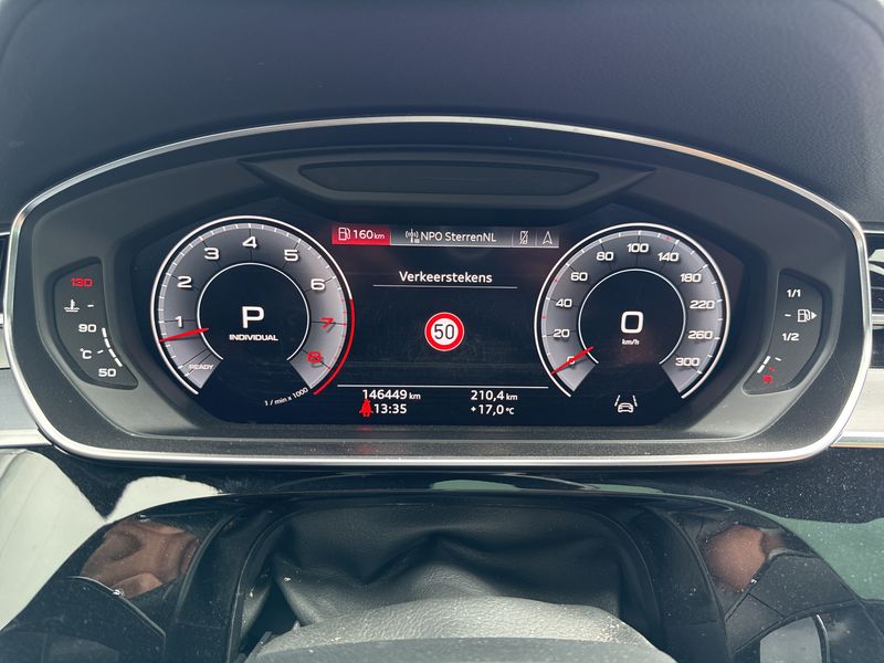 Audi A8 3.0 V6 TFSI 55 quattro — zdjęcie 12