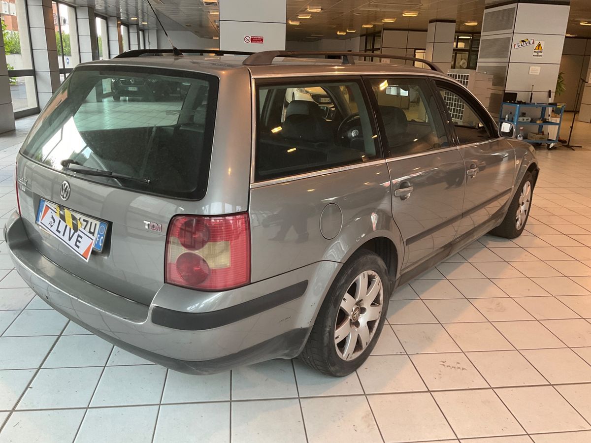 Volkswagen Passat 1.9 TDI Business