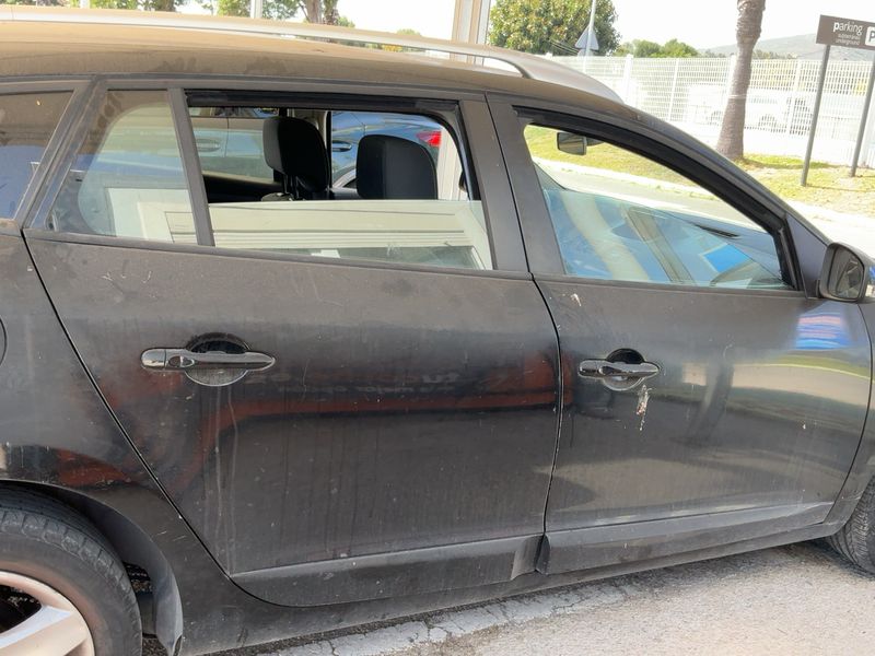 Renault Megane 1.5 dCi Business 2015 – снимка 10