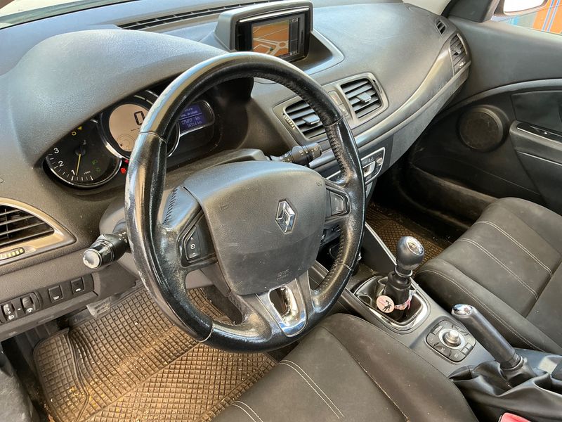 Renault Megane 1.5 dCi Business 2015 – снимка 29