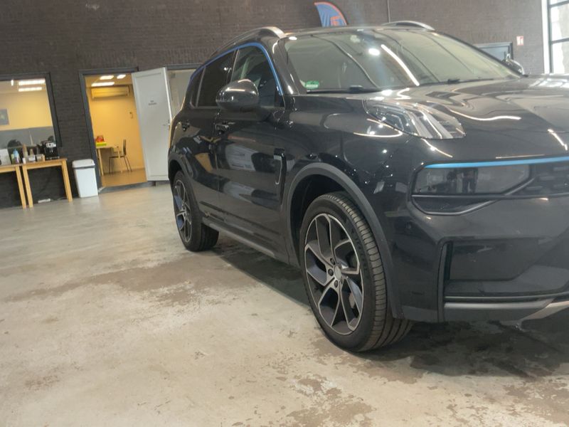 Lynk & Co 01 1.5 Hybrid — zdjęcie 8