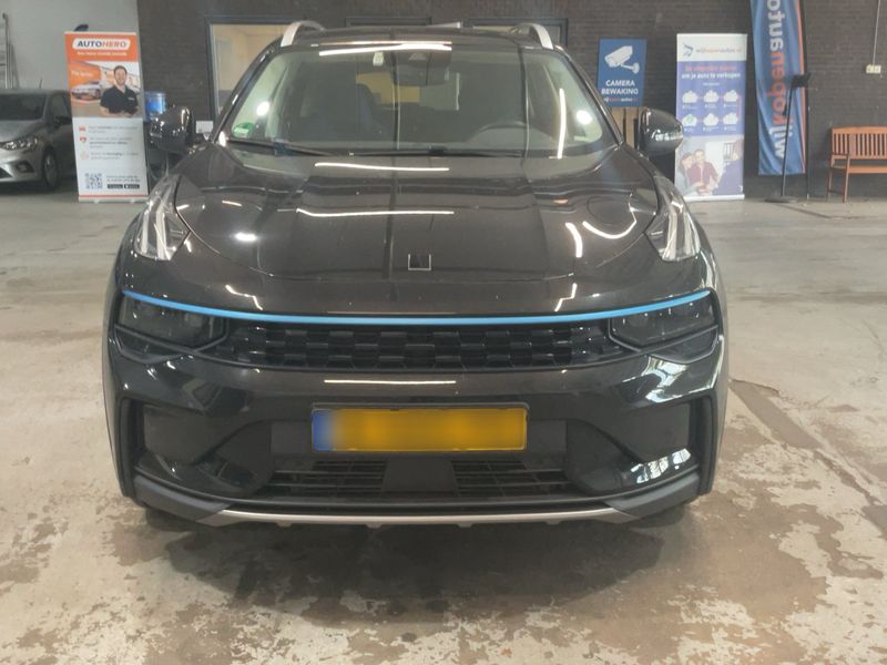 Lynk & Co 01 1.5 Hybrid — zdjęcie 9