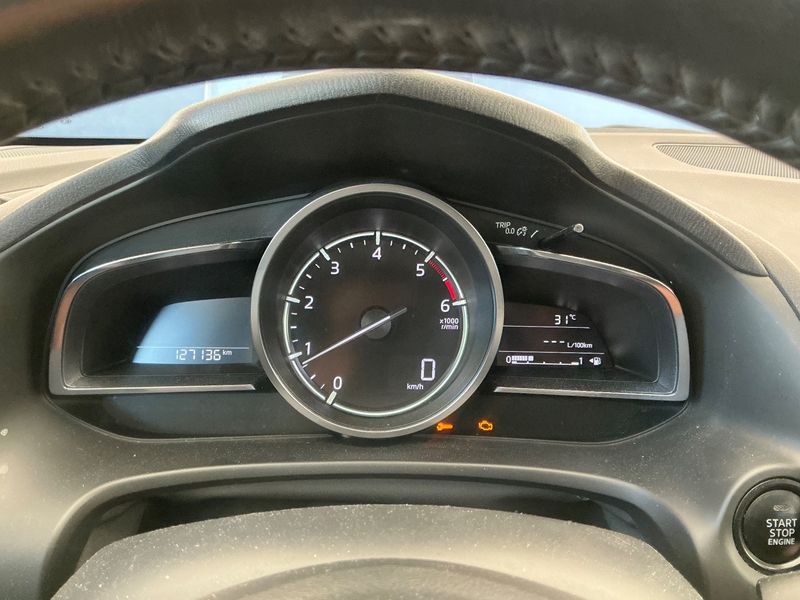 Mazda 3 1.5 Diesel Exceed — zdjęcie 13