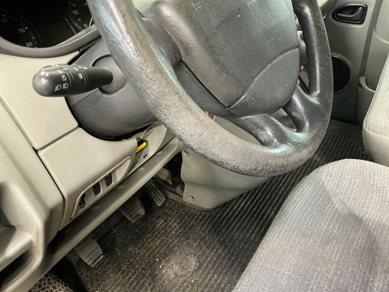 Renault Trafic 2.0 dCi L1H1 2,7t 2012 – снимка 34