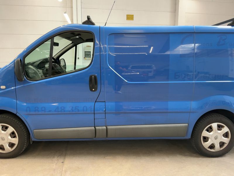 Renault Trafic 2.0 dCi L1H1 2,7t 2012 – снимка 4