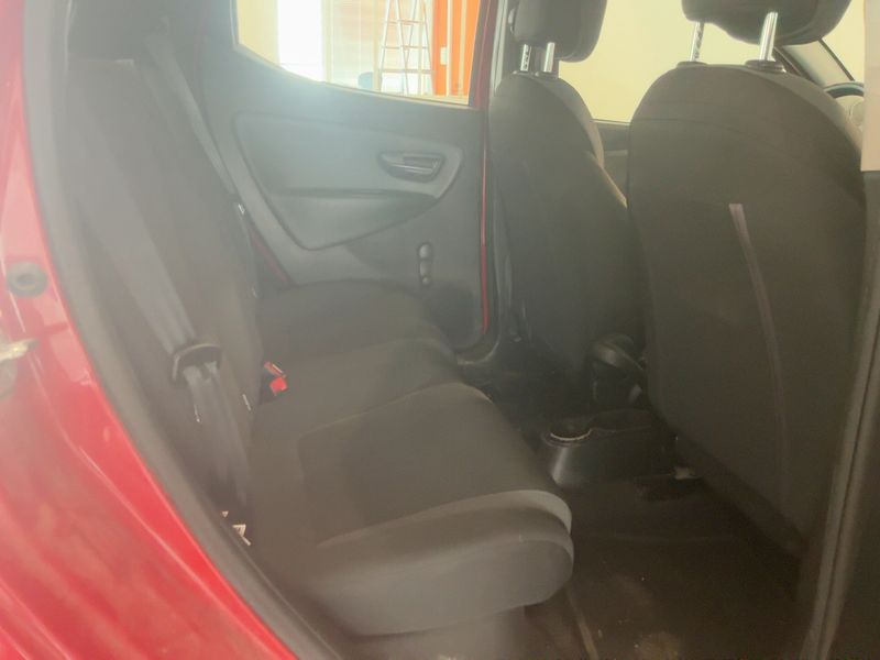 Lancia Ypsilon 1.2 Silver — zdjęcie 14