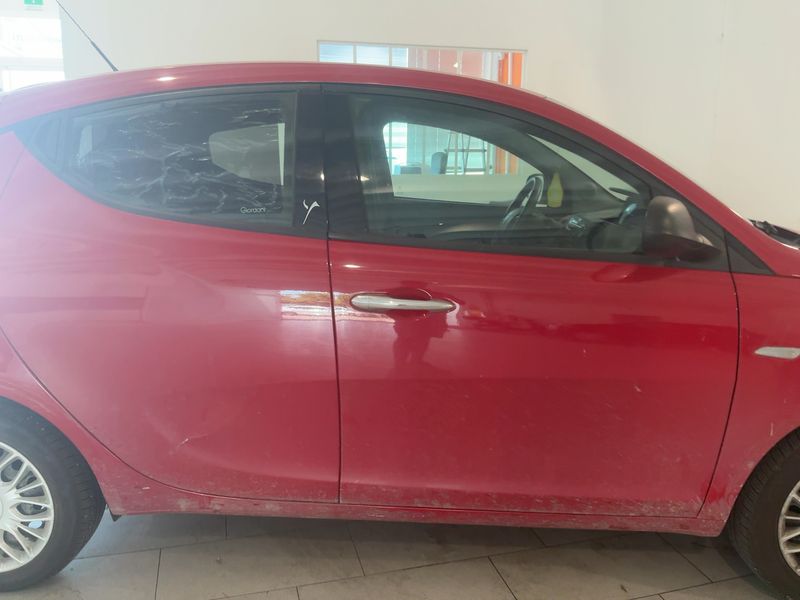 Lancia Ypsilon 1.2 Silver — zdjęcie 7