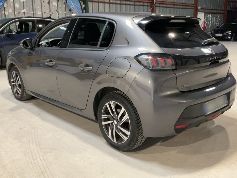 Peugeot 208 1.2 PureTech Allure Pack — zdjęcie 3