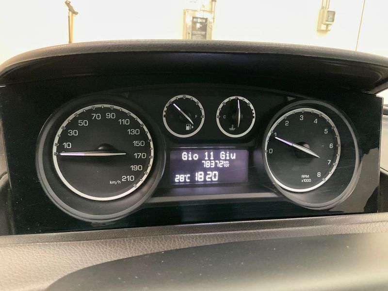 Lancia Ypsilon 1.2 Gold — zdjęcie 13