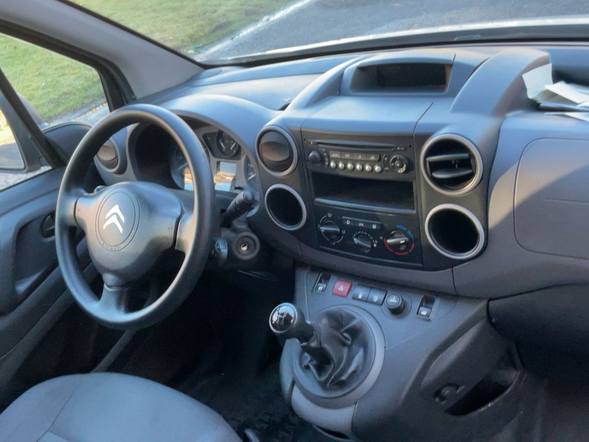 Citroen Berlingo 2014 — photo 18