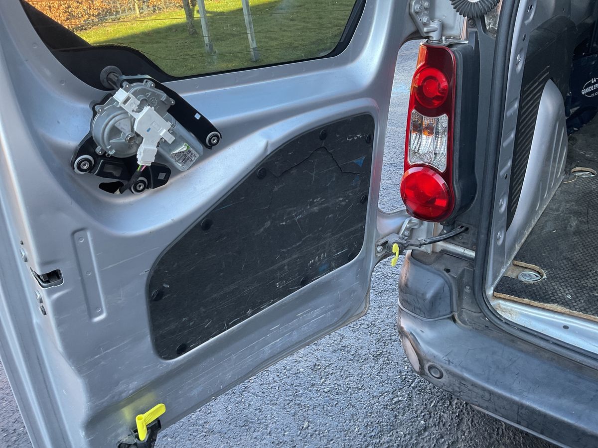 Citroen Berlingo 2014 — photo 35