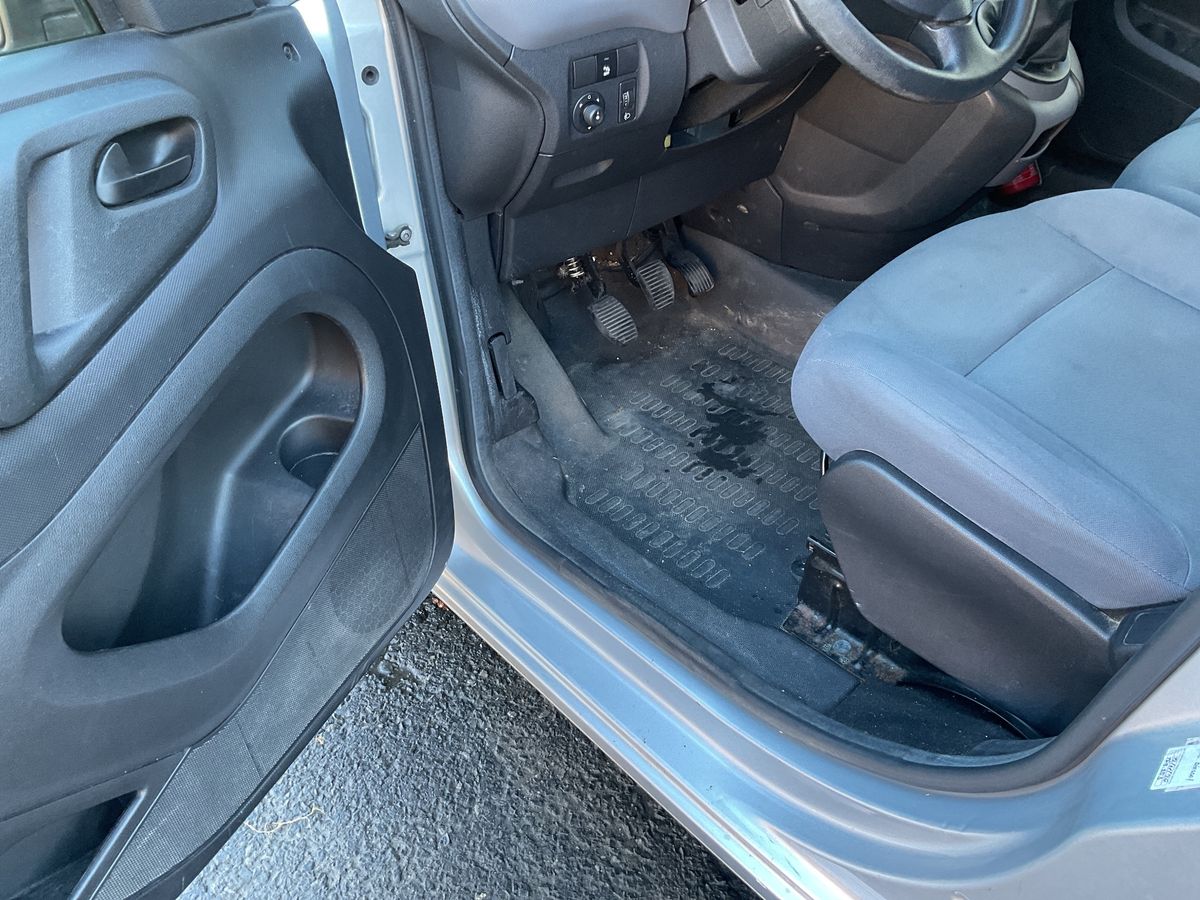 Citroen Berlingo 2014 — photo 37