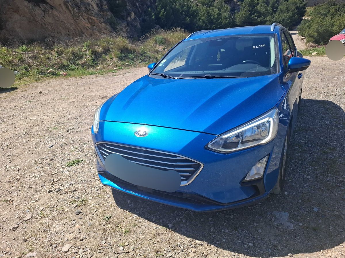 Ford Focus 2019 — photo 1