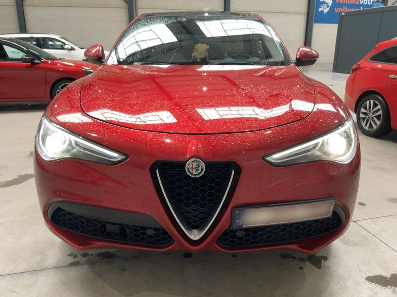 Alfa Romeo Stelvio 2.2 JTDM 6C Villa d'Este Q4 — zdjęcie 9