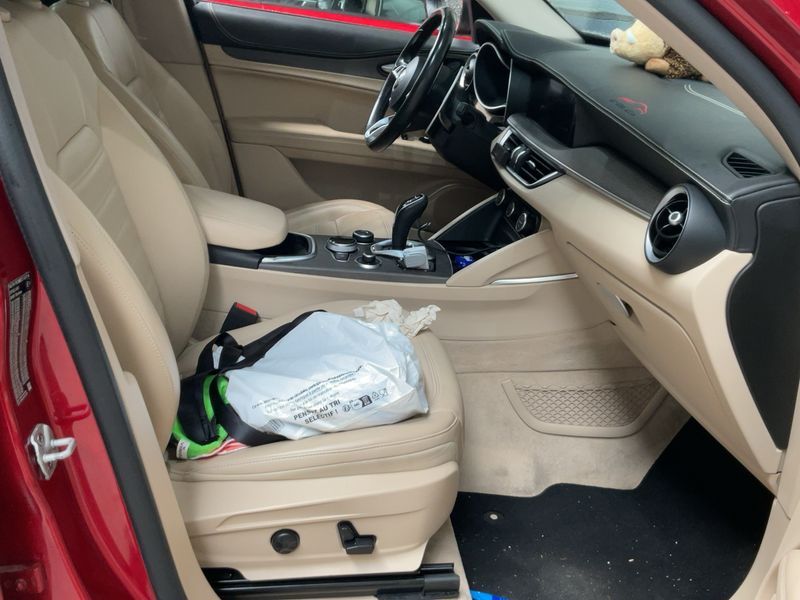 Alfa Romeo Stelvio 2.2 JTDM 6C Villa d'Este Q4 — zdjęcie 11