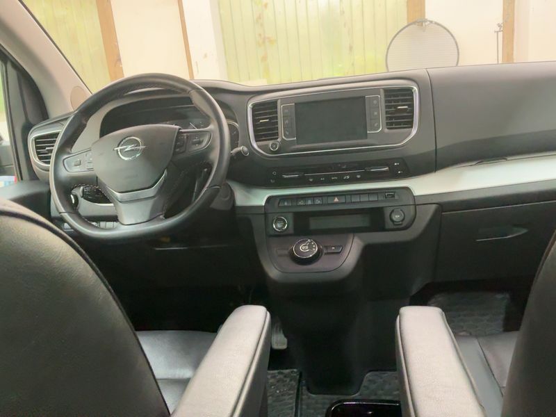 Opel Zafira Life 2.0 CDTI M Tourer L2 — zdjęcie 12