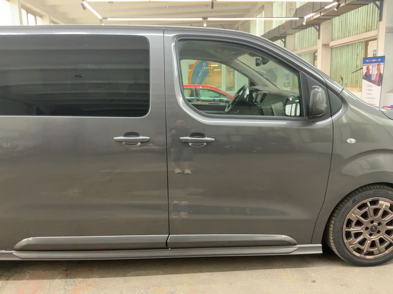 Opel Zafira Life 2.0 CDTI M Tourer L2 — zdjęcie 7
