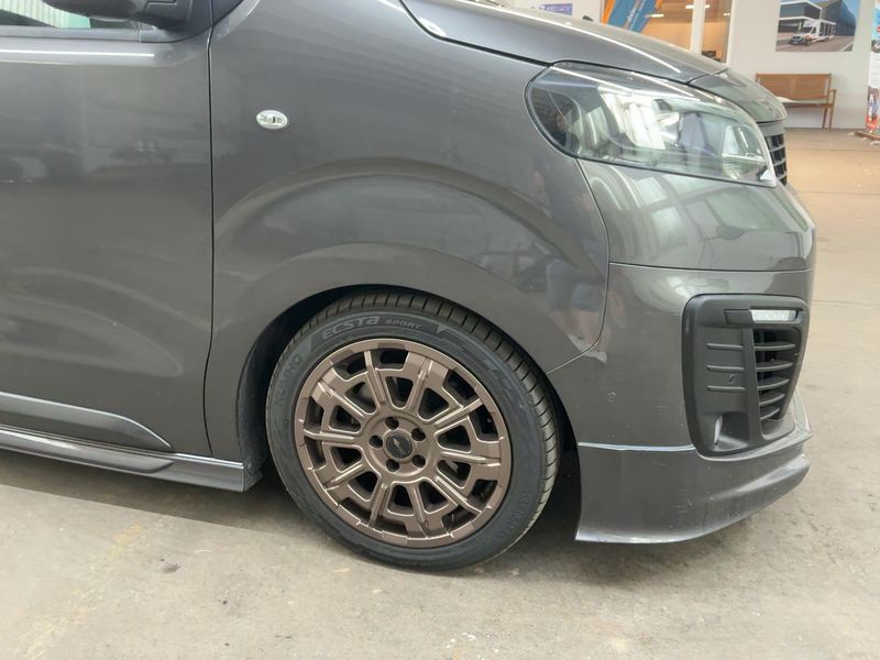 Opel Zafira Life 2.0 CDTI M Tourer L2 — zdjęcie 8