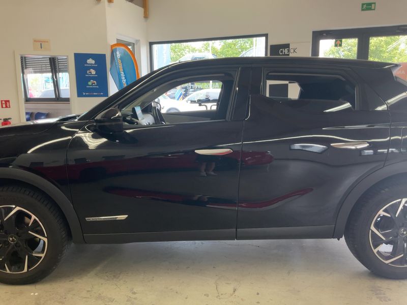 DS Automobiles DS3 Crossback 1.2 PureTech So Chic — zdjęcie 4
