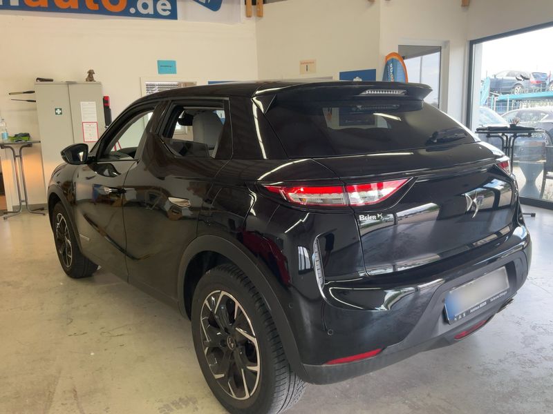 DS Automobiles DS3 Crossback 1.2 PureTech So Chic — zdjęcie 3
