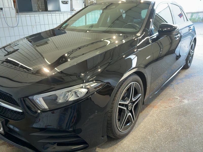 Mercedes-Benz A-Klasse A 180 Edition 2020 AMG Line 2020 – снимка 2