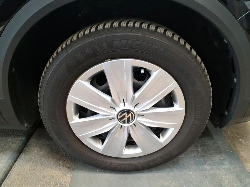 Volkswagen T-Roc 1.0 TSI R-Line — zdjęcie 25