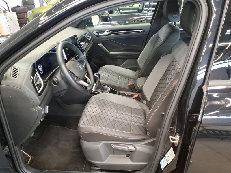 Volkswagen T-Roc 1.0 TSI R-Line — zdjęcie 10