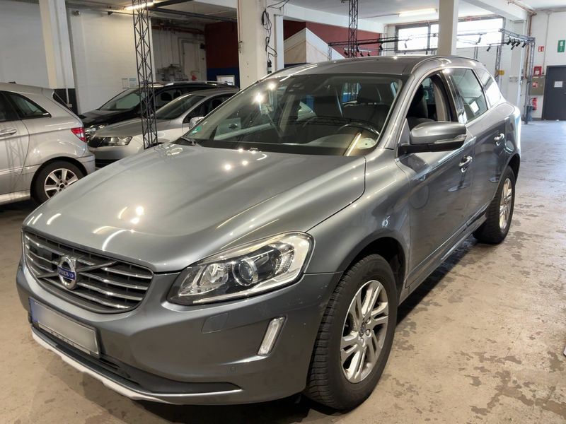 2015 Volvo XC60
