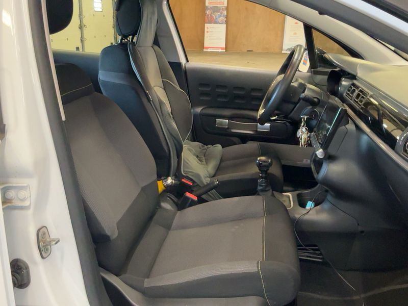 Citroen C3 1.2 PureTech Shine Pack — zdjęcie 11