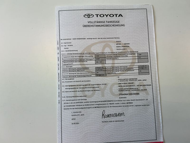 Toyota Aygo X 1.0 VVT-i Business Edition — zdjęcie 16