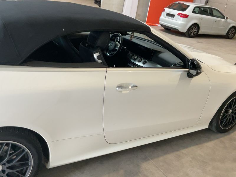 Mercedes-Benz E-Klasse E 200 AMG Line — zdjęcie 7