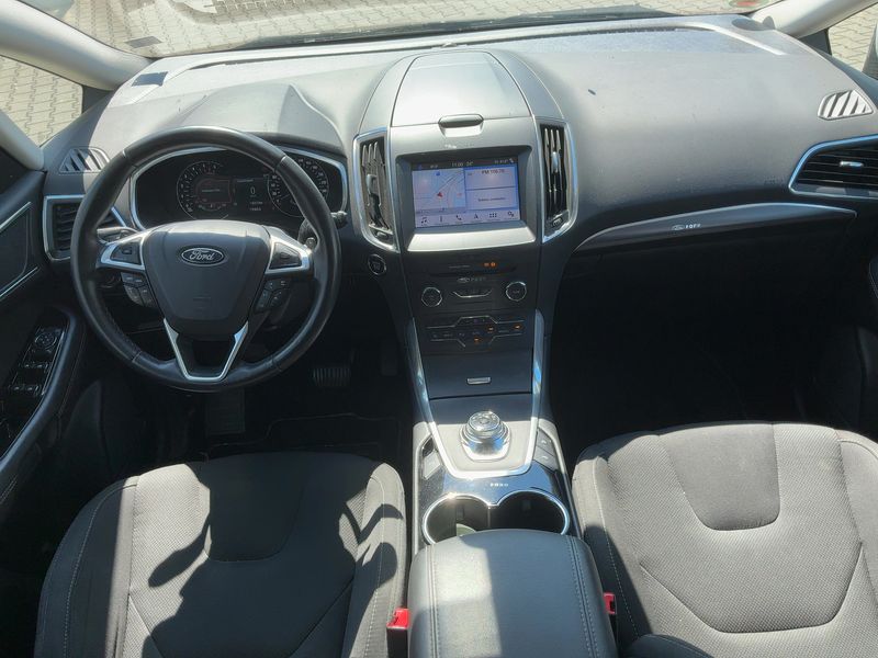 Ford S-Max 2.0 TDCi EcoBlue Titanium Business 2019 – снимка 18