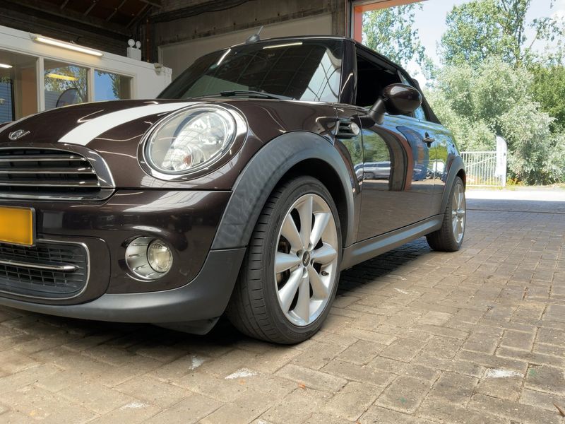 MINI Cabrio Cooper — zdjęcie 2