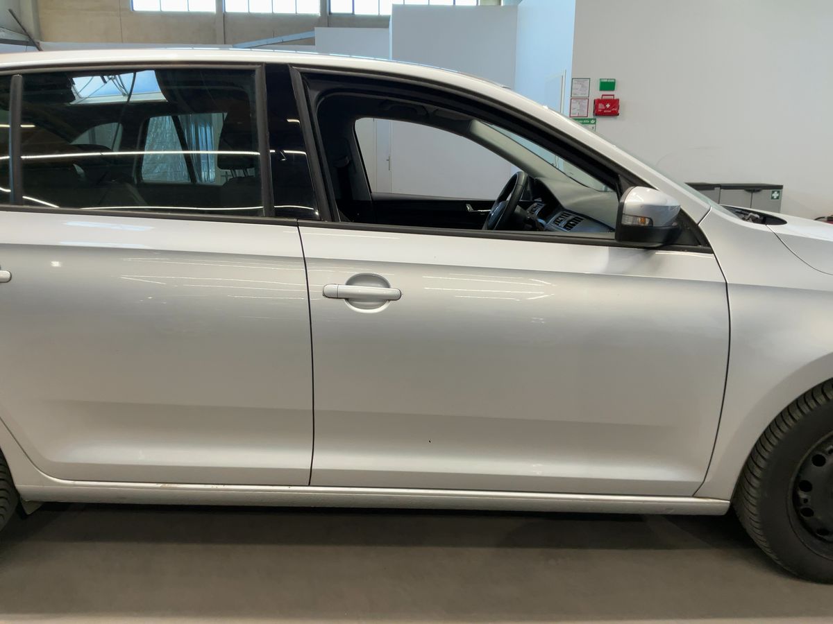 Skoda Rapid 2017 — photo 11