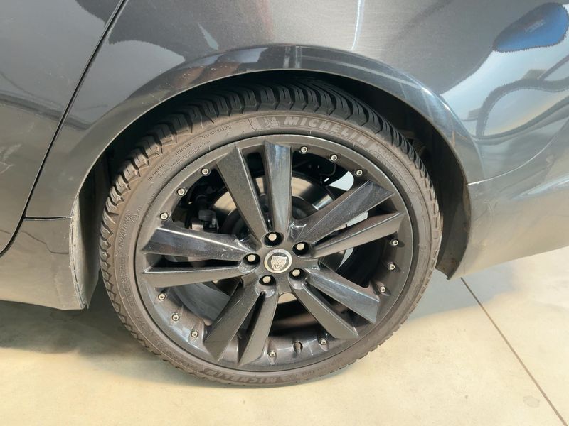 Jaguar XF 3.0 D V6 S 2013 – снимка 5