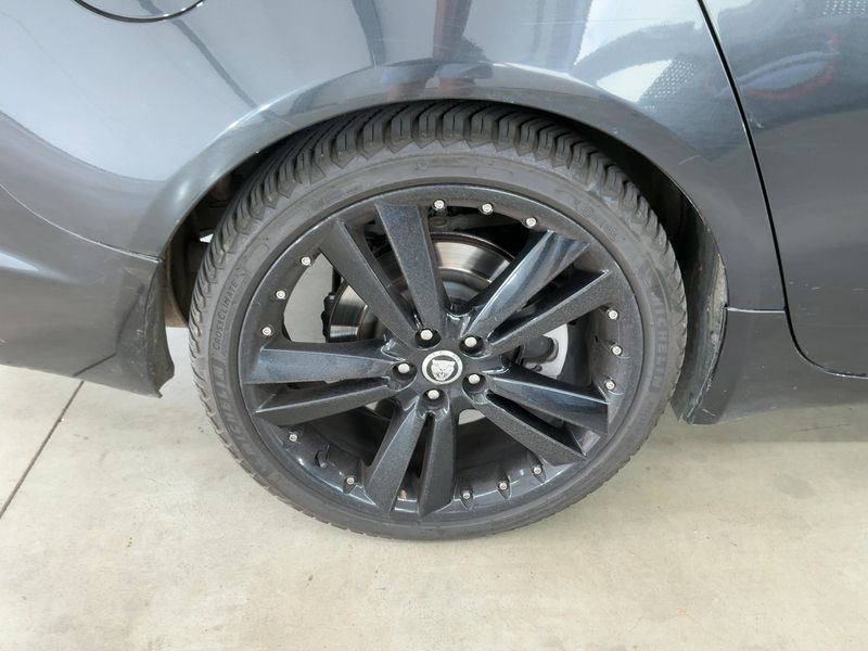 Jaguar XF 3.0 D V6 S 2013 – снимка 9
