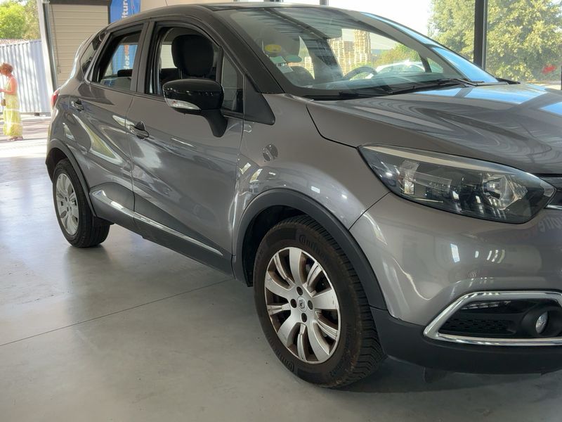 Renault Captur 1.5 dCi Energy Zen 2014 – снимка 12