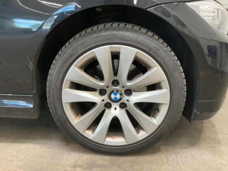 BMW 3er 320d 2012 – снимка 11