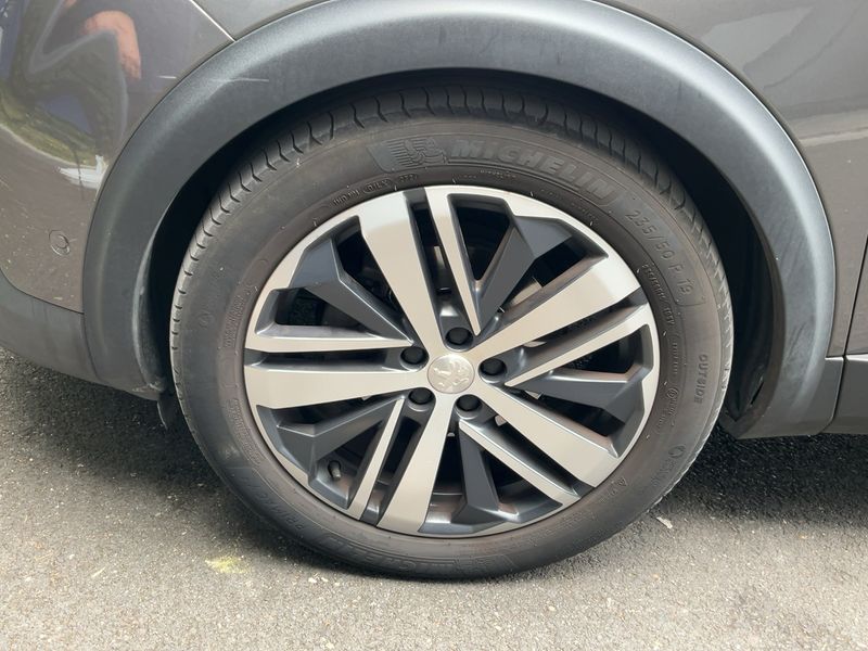Peugeot 3008 2.0 Blue-HDi GT 2017 – снимка 3
