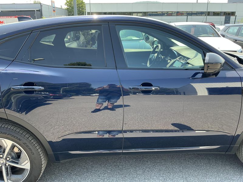 Jaguar E-Pace P300e Plug-in Hybrid R-Dynamic SE AWD — zdjęcie 7